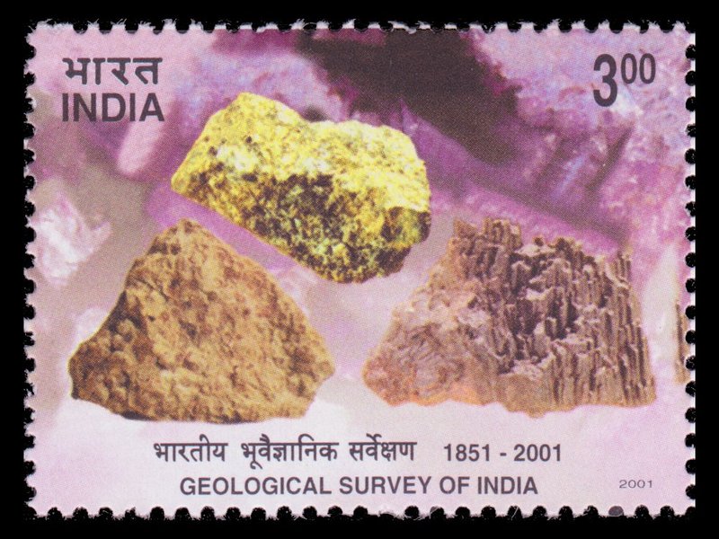 Bauxite, Chalcopyrite, Psilomelane